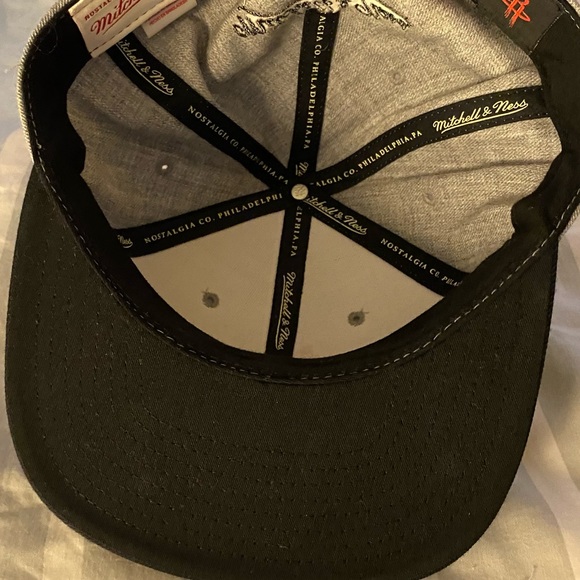 Houston Rockets SnapBack, Mitchell and Ness - Picture 2 of 3